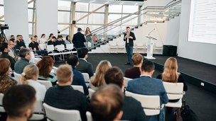 Мир ученых и бизнесменов: как найти точки соприкосновения и создать общее успешное дело?